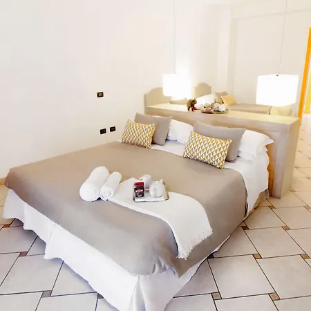 リヴァージュ ホテル