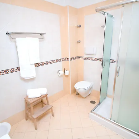 リヴァージュ ホテル 3*