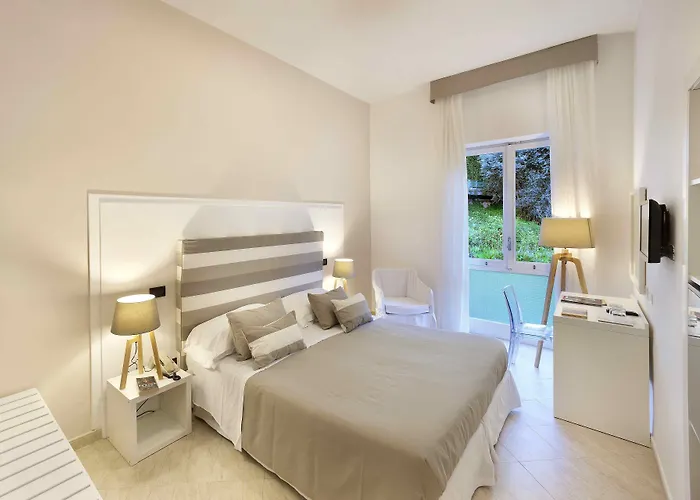 Otel Rivage Sorrento