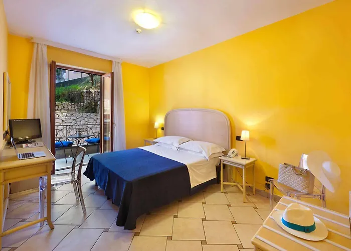 Rivage 3* Península Sorrentina